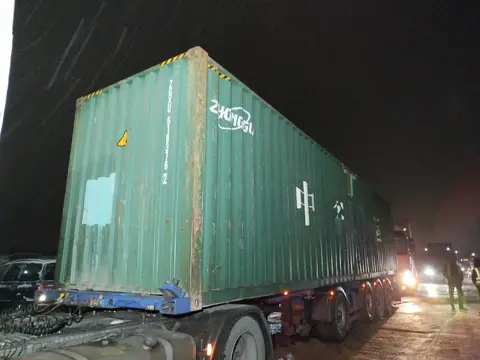 Контейнер 40 футов, ZGXU6183762, зелёный